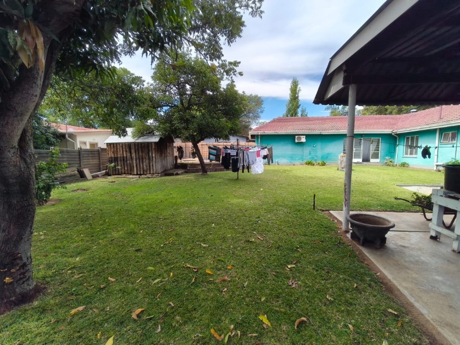 4 Bedroom Property for Sale in Protea Park North West